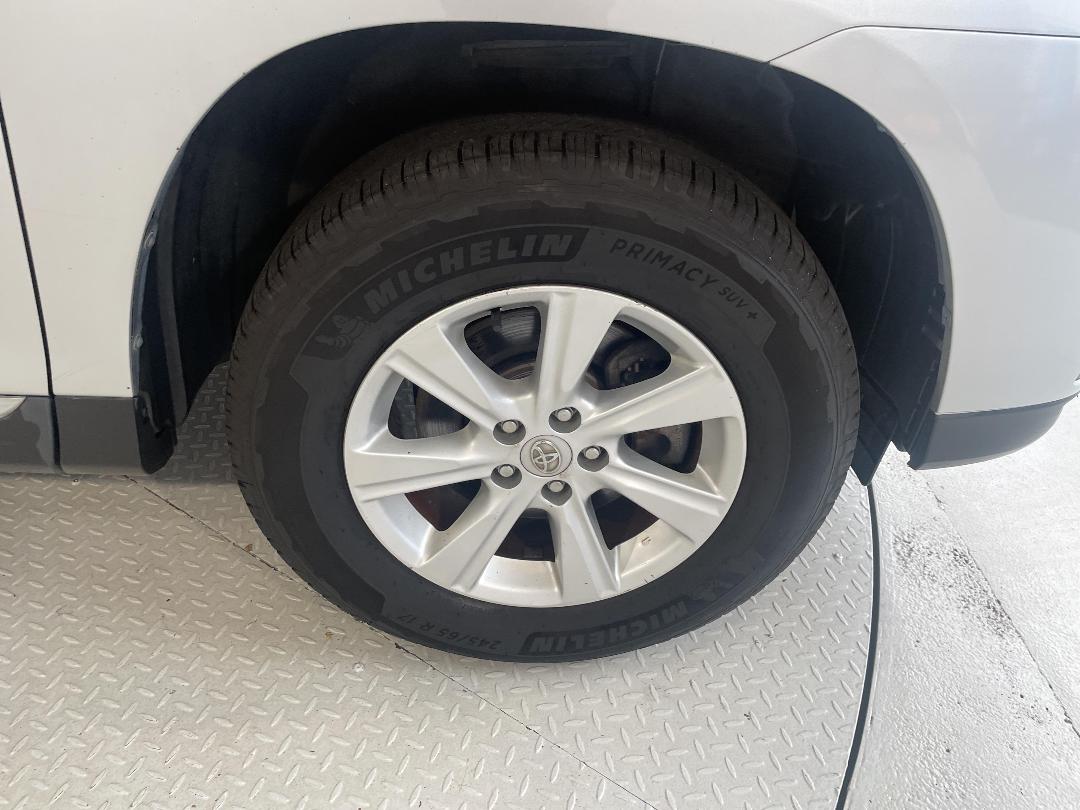 Photo '9' of Toyota Highlander