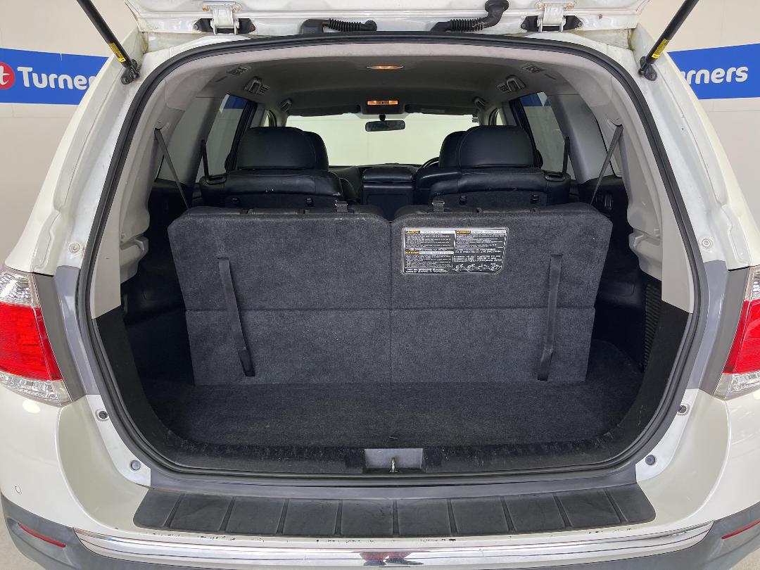 Photo '14' of Toyota Highlander