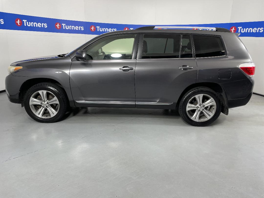 Photo '24' of Toyota Highlander Photo '24' of Toyota Highlander