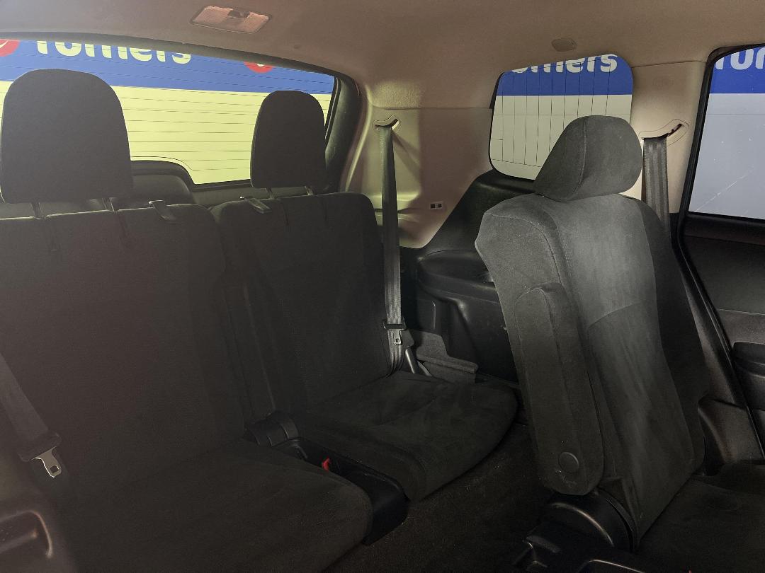 Photo '24' of Toyota Highlander Photo '24' of Toyota Highlander