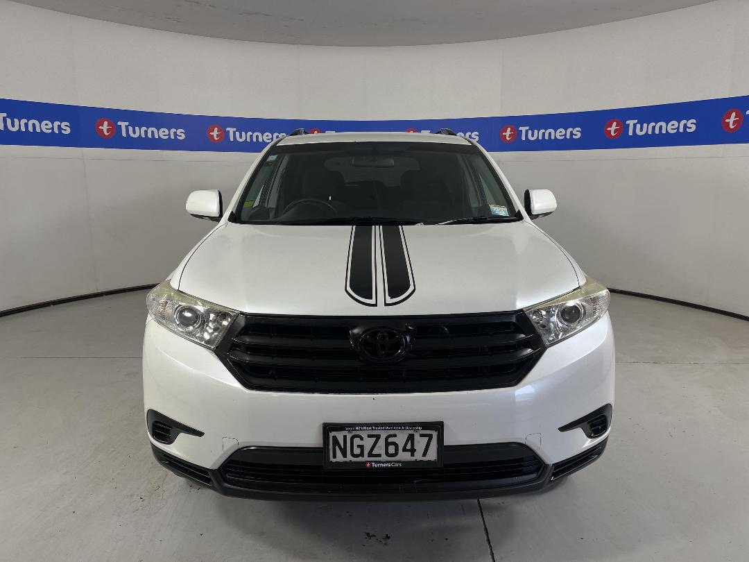 Photo '2' of Toyota Highlander Photo '2' of Toyota Highlander