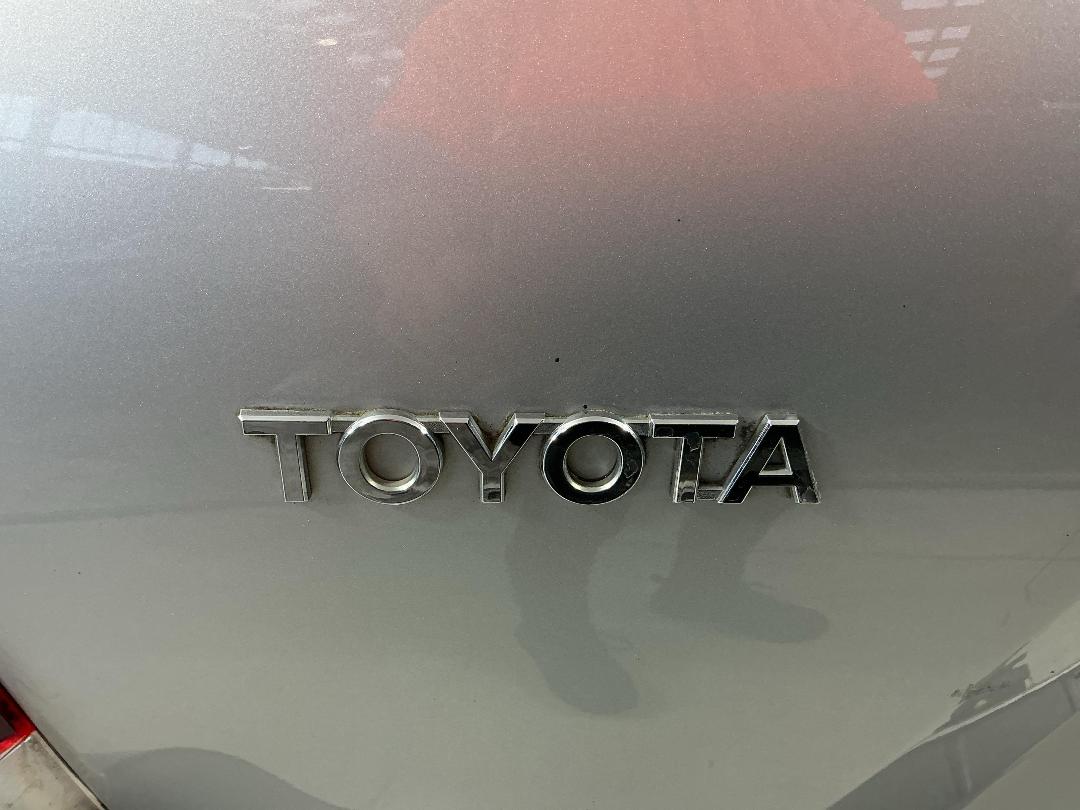 Photo '28' of Toyota Highlander Photo '28' of Toyota Highlander