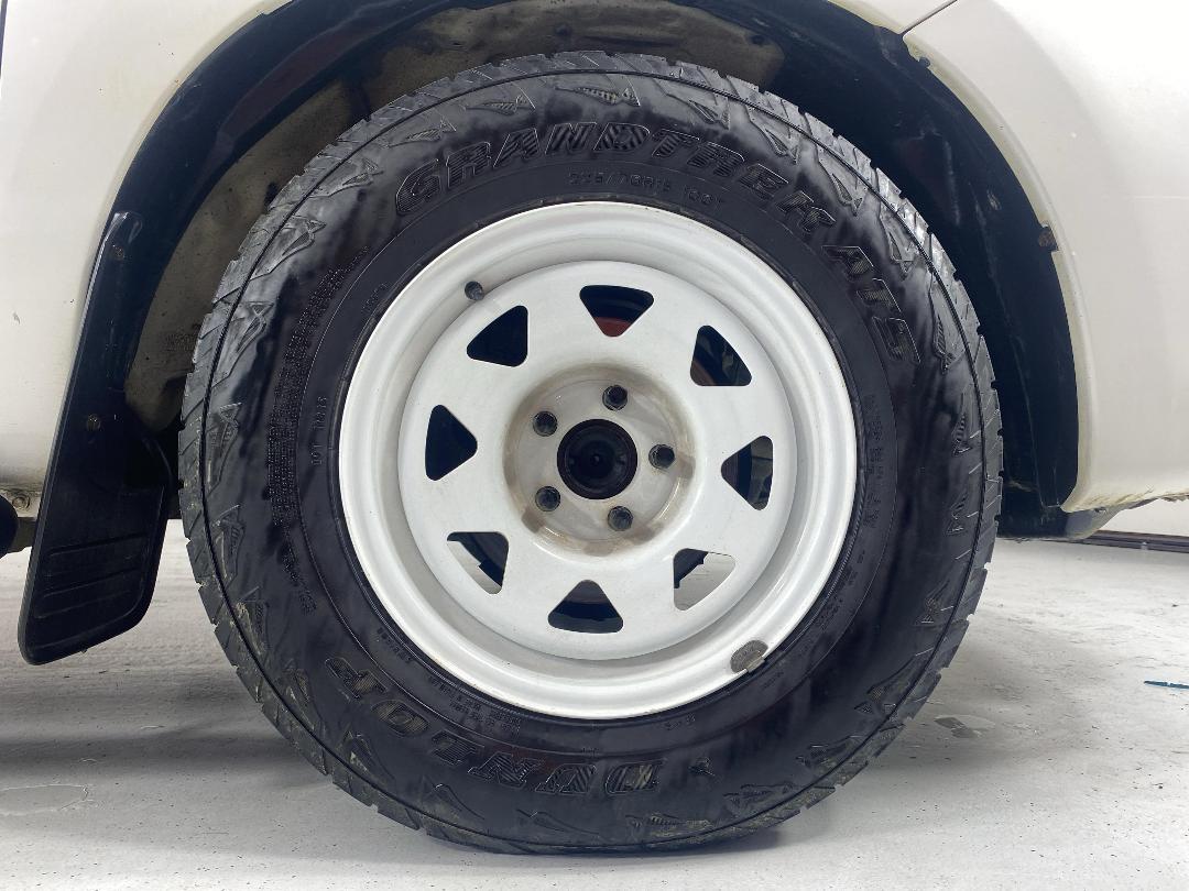 Photo '9' of Toyota Hilux