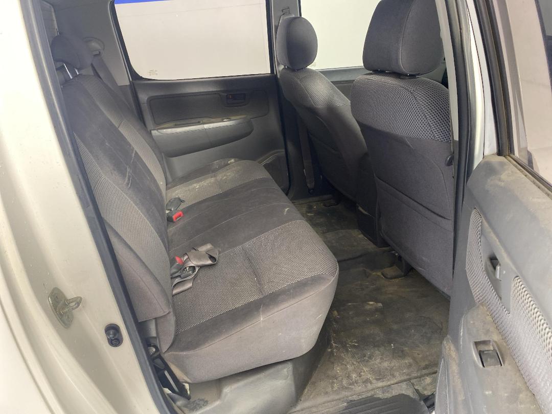 Photo '20' of Toyota Hilux