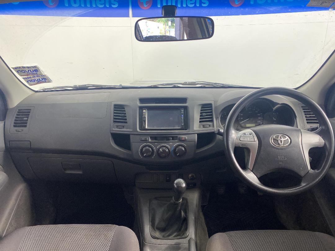 Photo '17' of Toyota Hilux