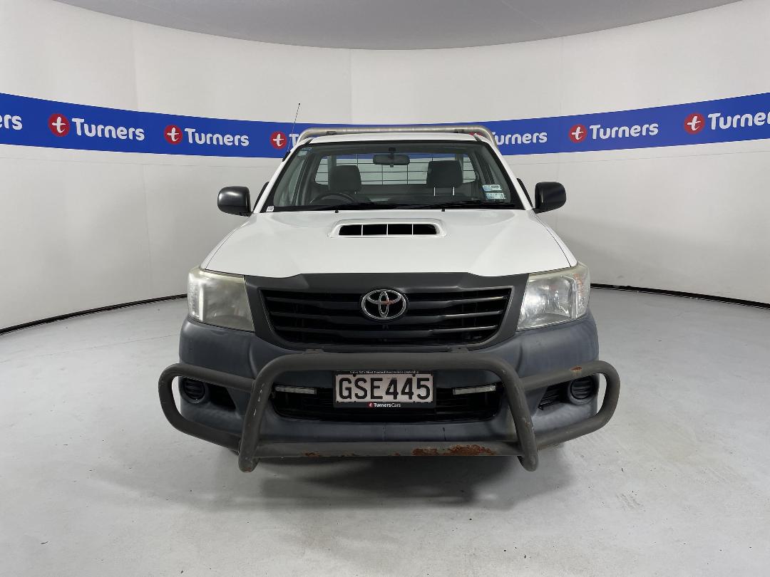 Photo '2' of Toyota Hilux Photo '2' of Toyota Hilux