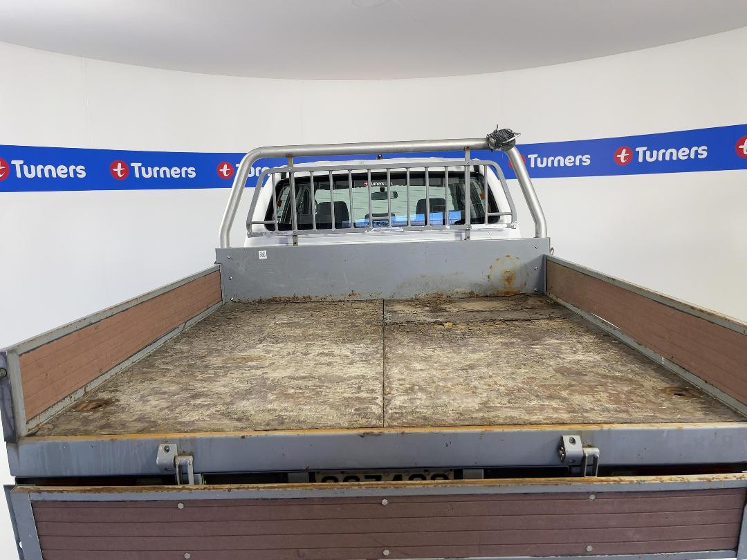 Photo '14' of Toyota Hilux