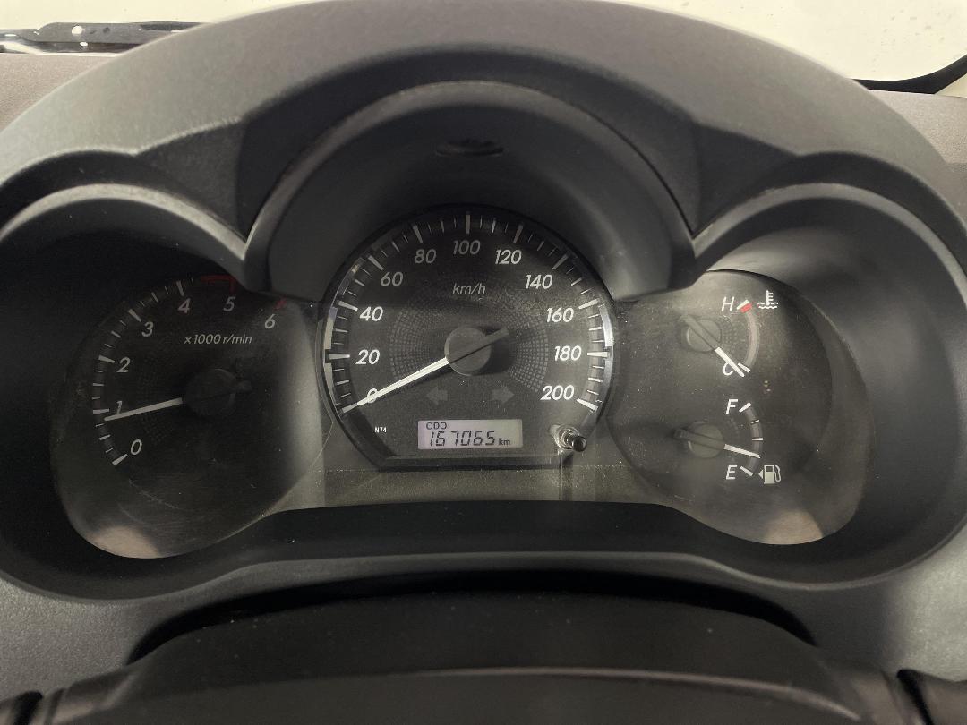 Photo '20' of Toyota Hilux