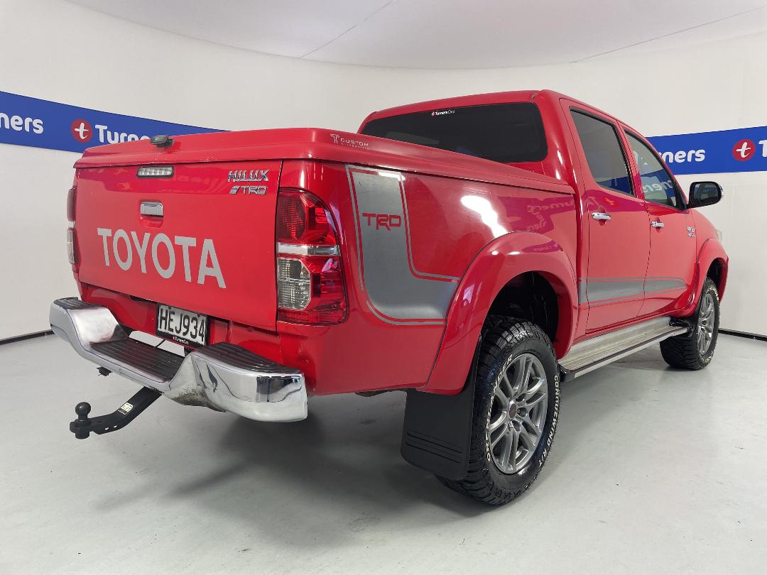 Photo '7' of Toyota Hilux