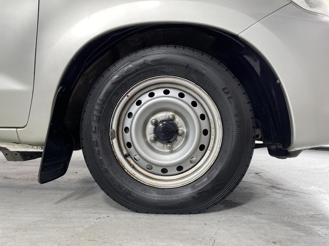 Photo '9' of Toyota Hilux Photo '9' of Toyota Hilux