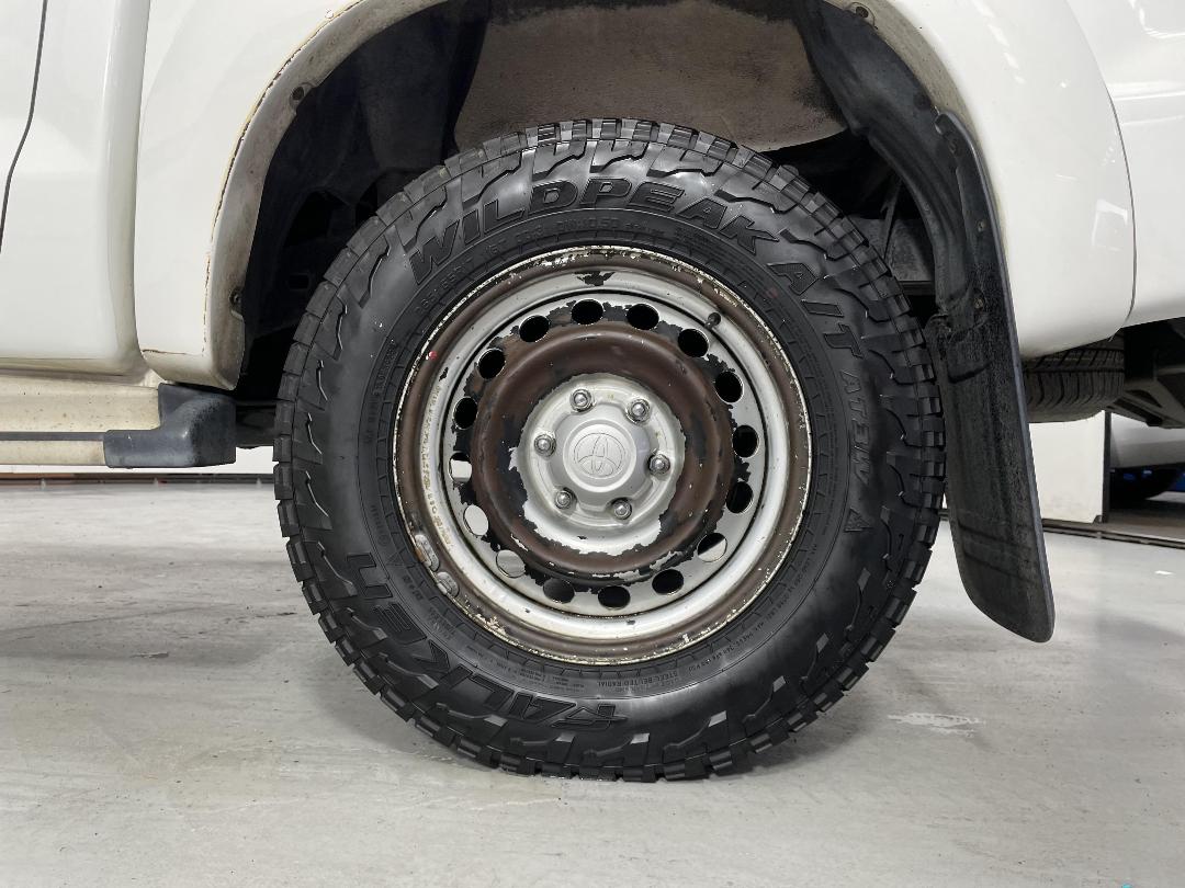 Photo '11' of Toyota Hilux Photo '11' of Toyota Hilux