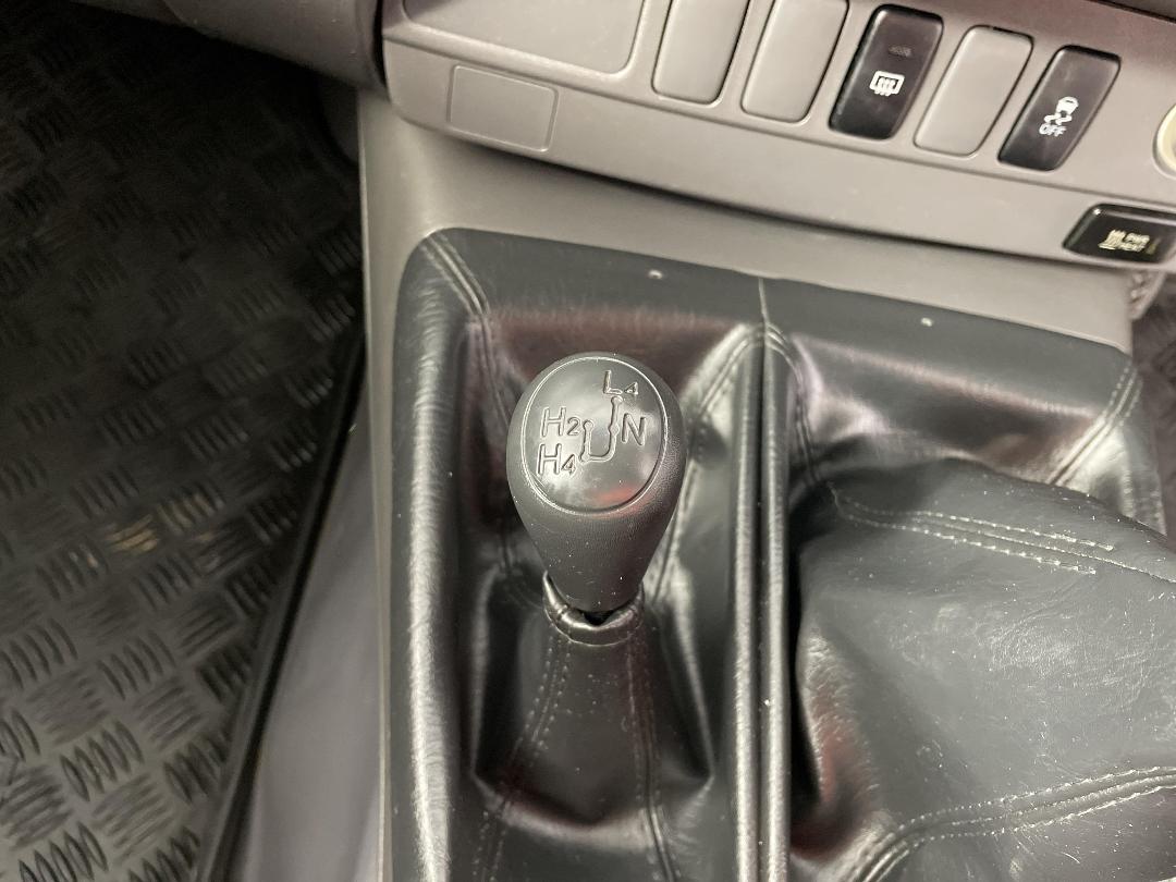 Photo '27' of Toyota Hilux Photo '27' of Toyota Hilux