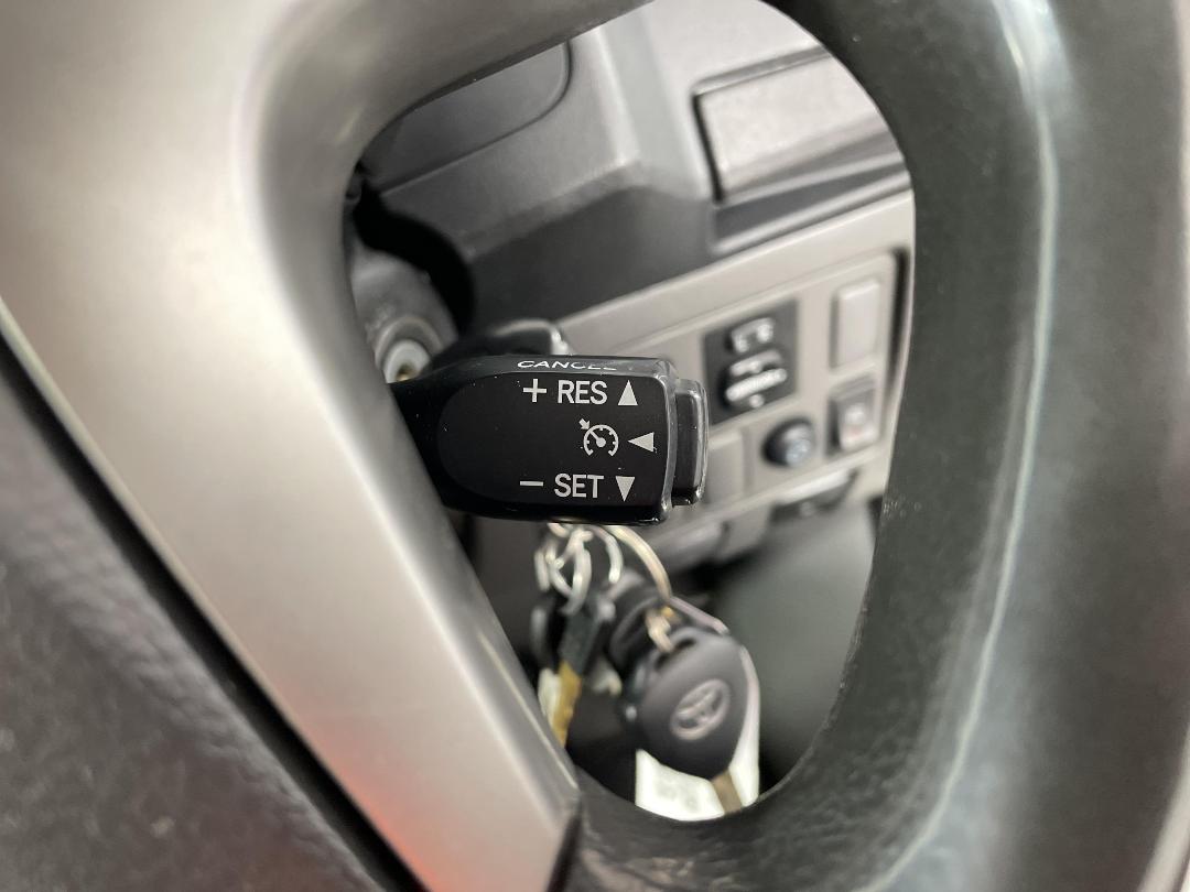 Photo '29' of Toyota Hilux Photo '29' of Toyota Hilux