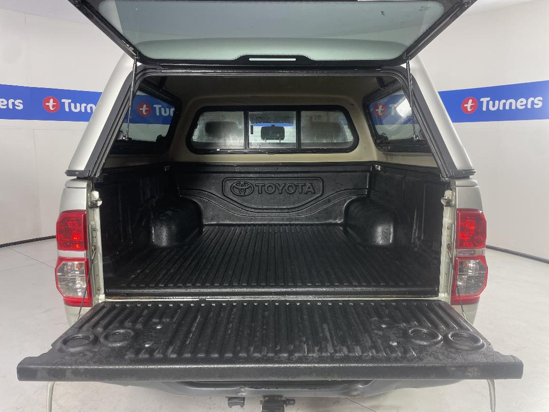 Photo '14' of Toyota Hilux Photo '14' of Toyota Hilux