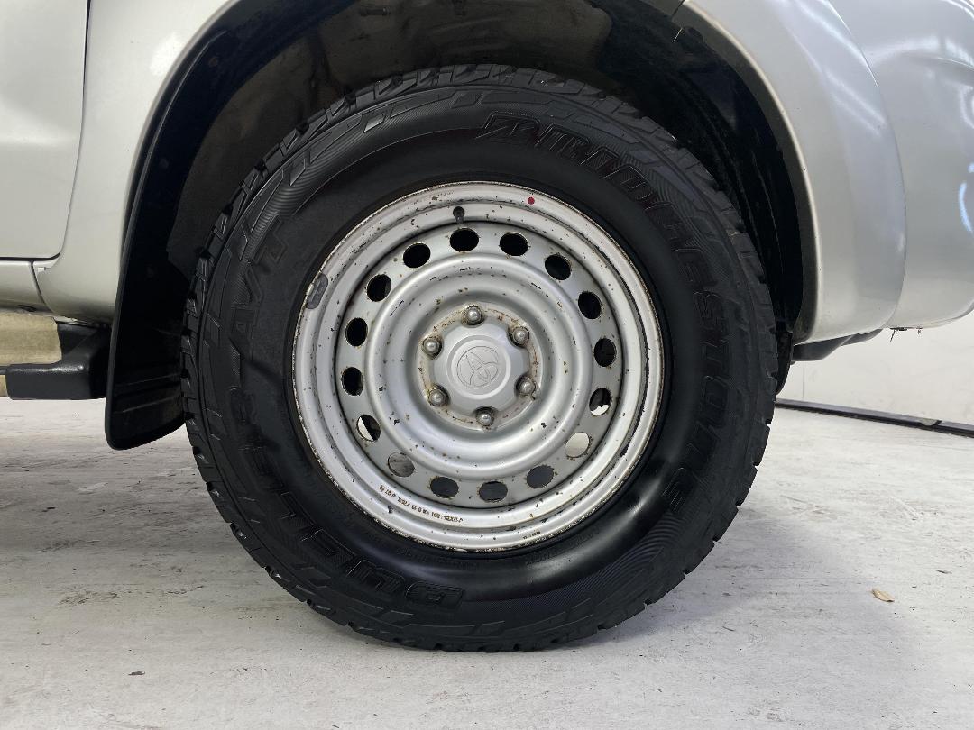 Photo '9' of Toyota Hilux Photo '9' of Toyota Hilux