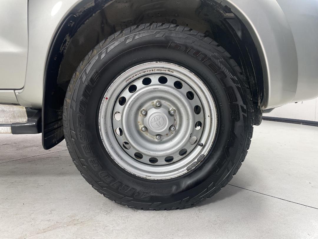 Photo '9' of Toyota Hilux Photo '9' of Toyota Hilux