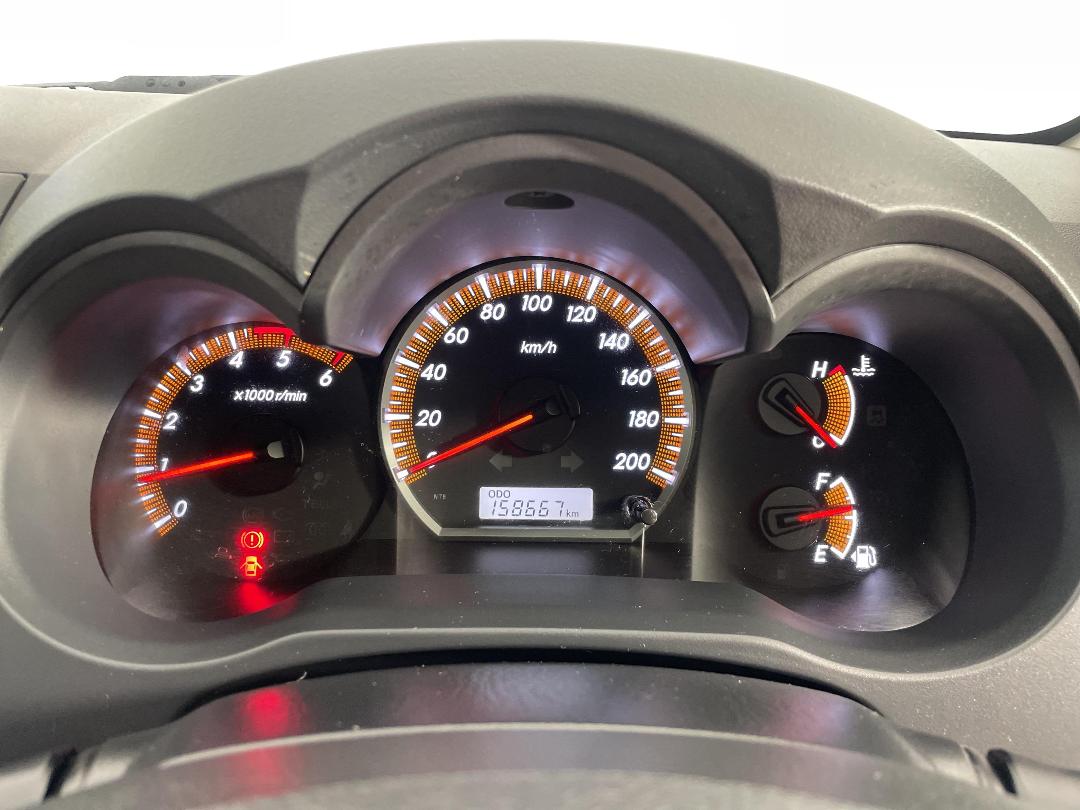 Photo '21' of Toyota Hilux Photo '21' of Toyota Hilux