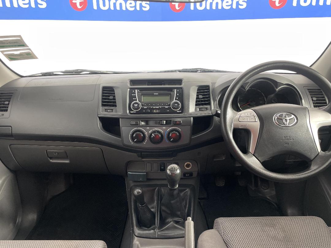 Photo '17' of Toyota Hilux Photo '17' of Toyota Hilux