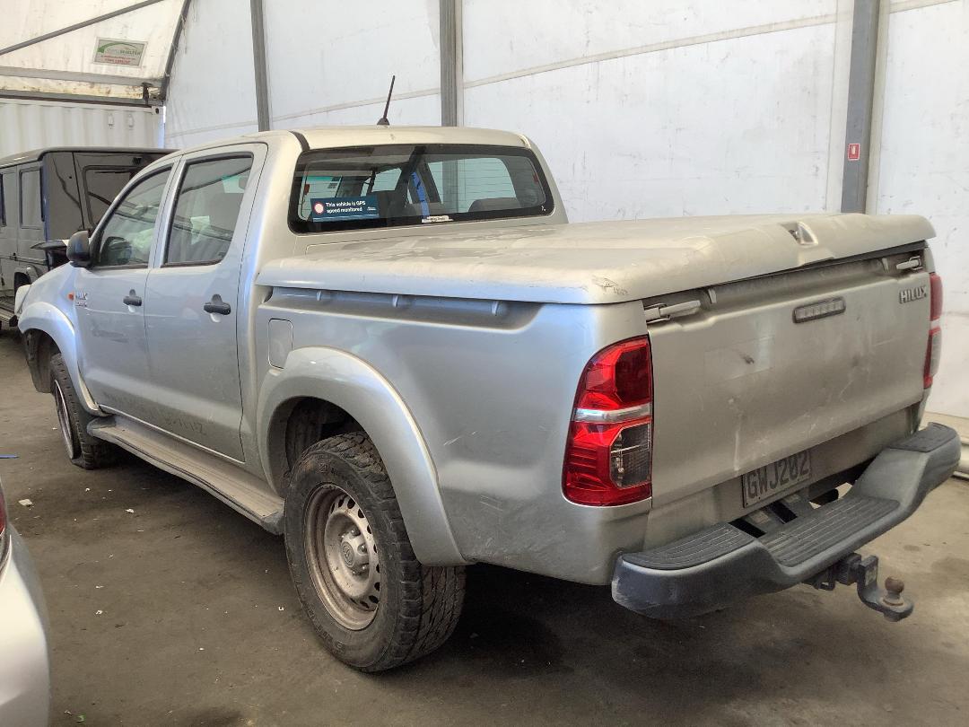Photo '8' of Toyota Hilux TD DC Photo '8' of Toyota Hilux TD DC