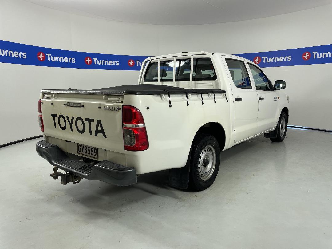 Photo '7' of Toyota Hilux Photo '7' of Toyota Hilux