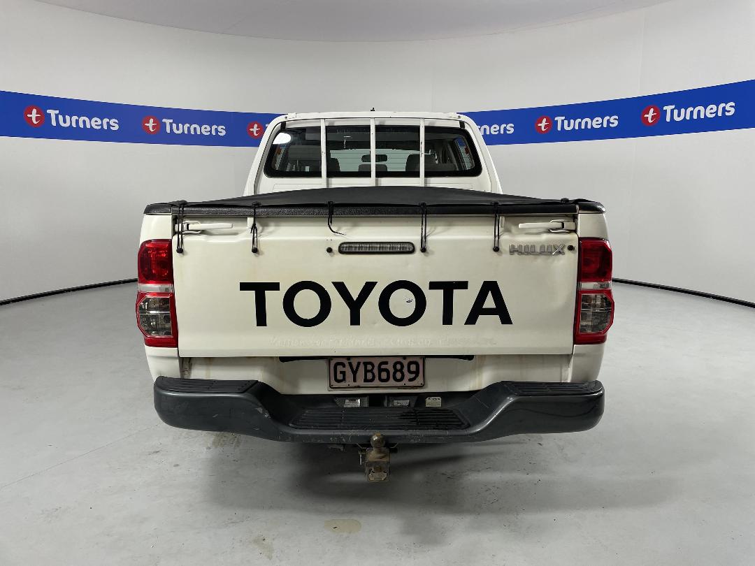 Photo '6' of Toyota Hilux Photo '6' of Toyota Hilux