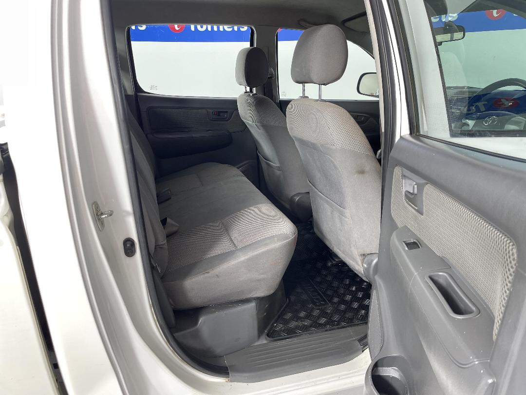 Photo '20' of Toyota Hilux Photo '20' of Toyota Hilux