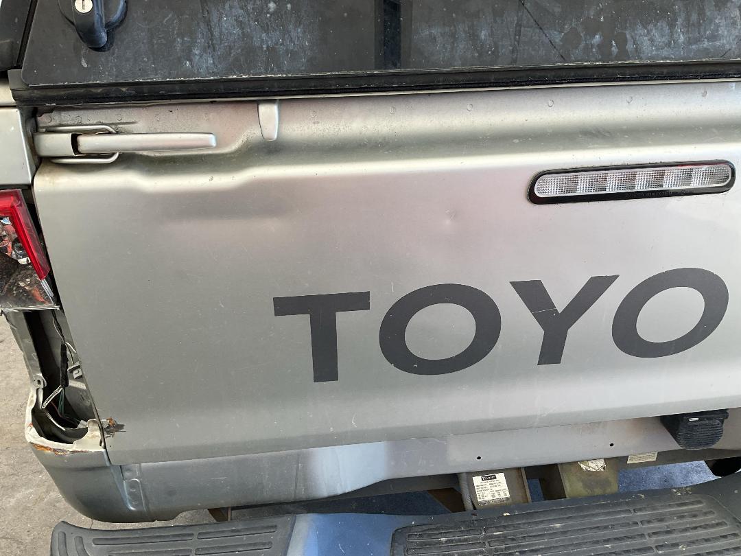 Photo '14' of Toyota Hilux TD DC Photo '14' of Toyota Hilux TD DC