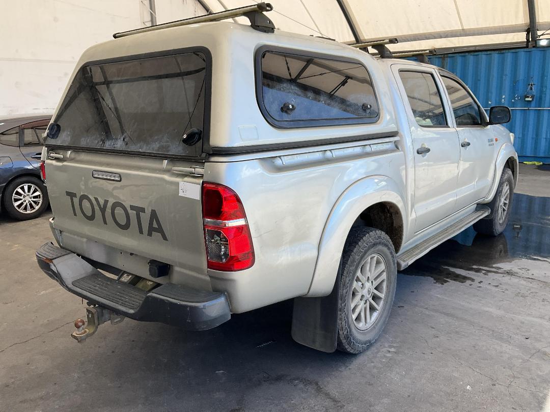 Photo '16' of Toyota Hilux TD DC Photo '16' of Toyota Hilux TD DC