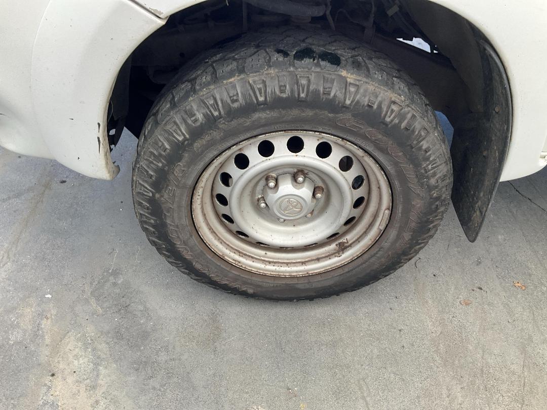 Photo '7' of Toyota Hilux TD DC Photo '7' of Toyota Hilux TD DC