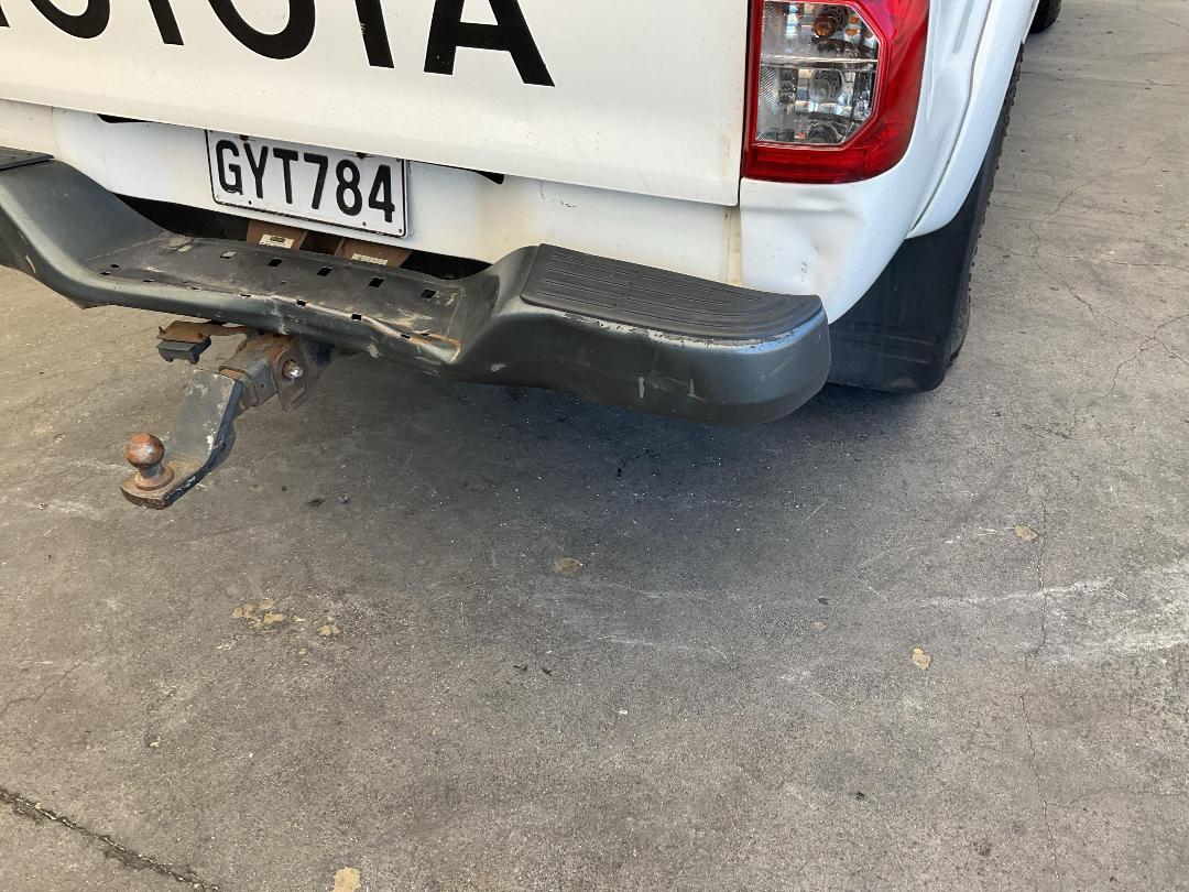 Photo '16' of Toyota Hilux TD DC Photo '16' of Toyota Hilux TD DC