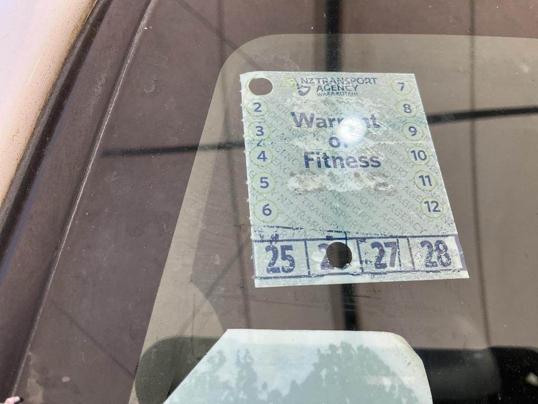 Photo '31' of Toyota Hilux TD DC Photo '31' of Toyota Hilux TD DC