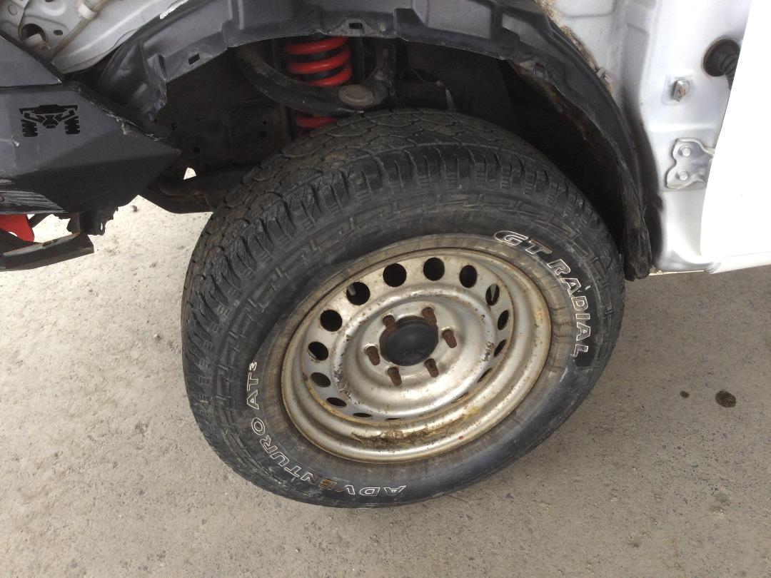 Photo '10' of Toyota Hilux TD DC Photo '10' of Toyota Hilux TD DC