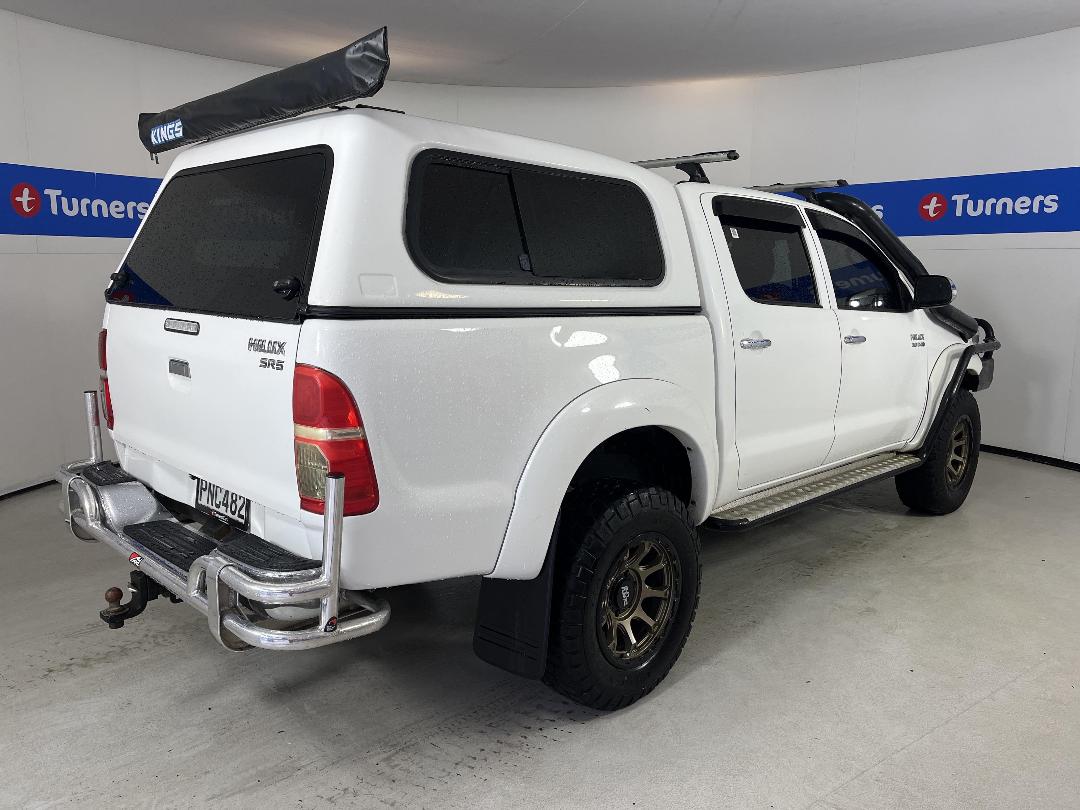 Photo '7' of Toyota Hilux