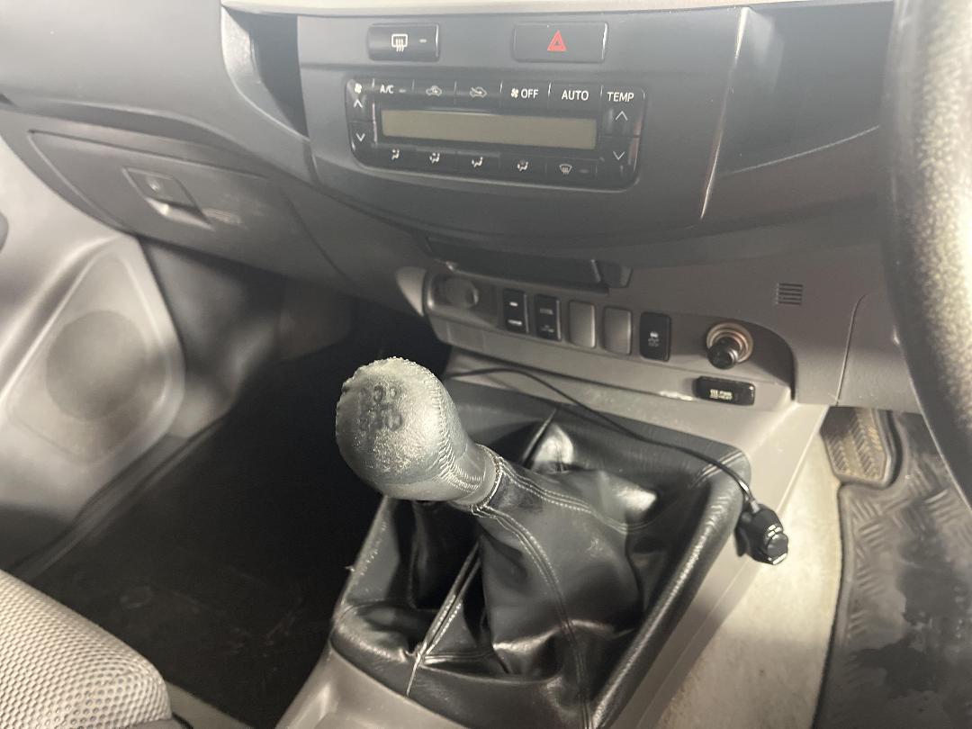 Photo '18' of Toyota Hilux