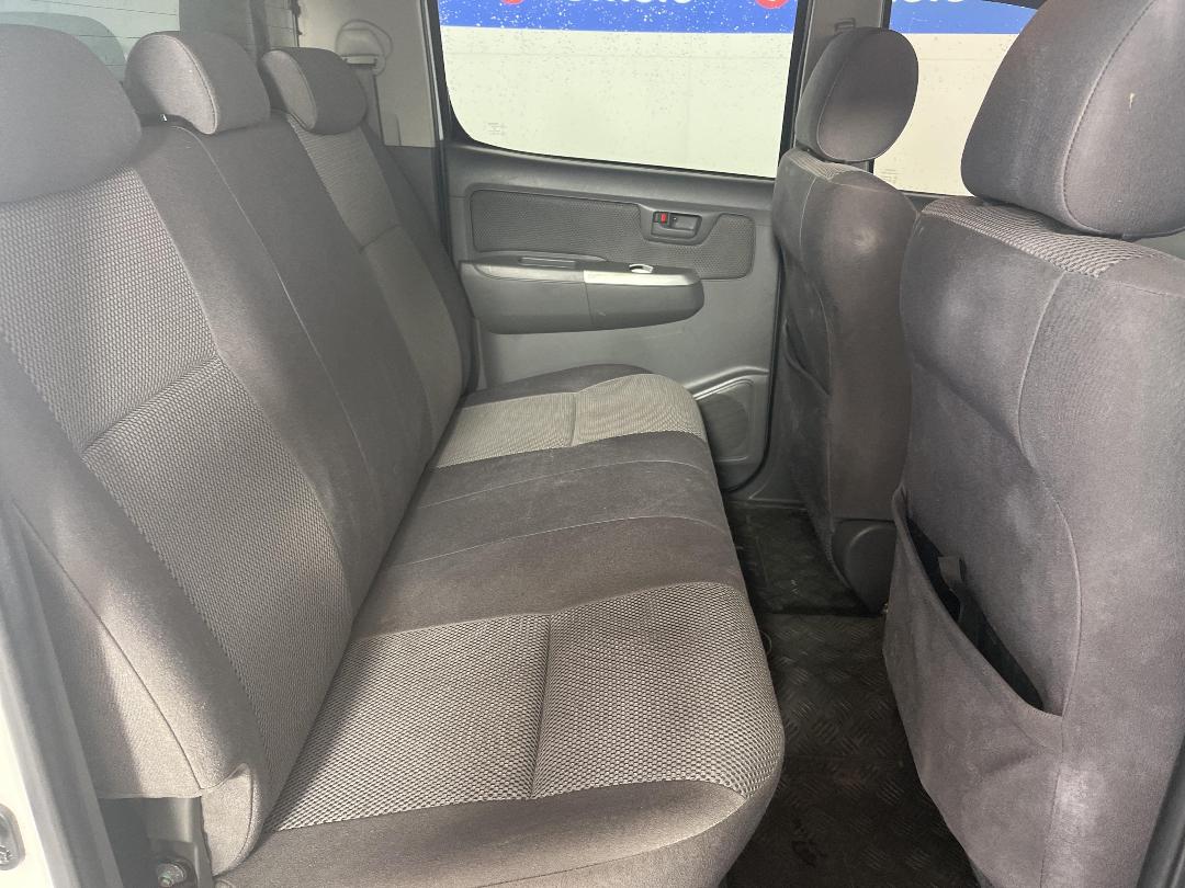 Photo '20' of Toyota Hilux