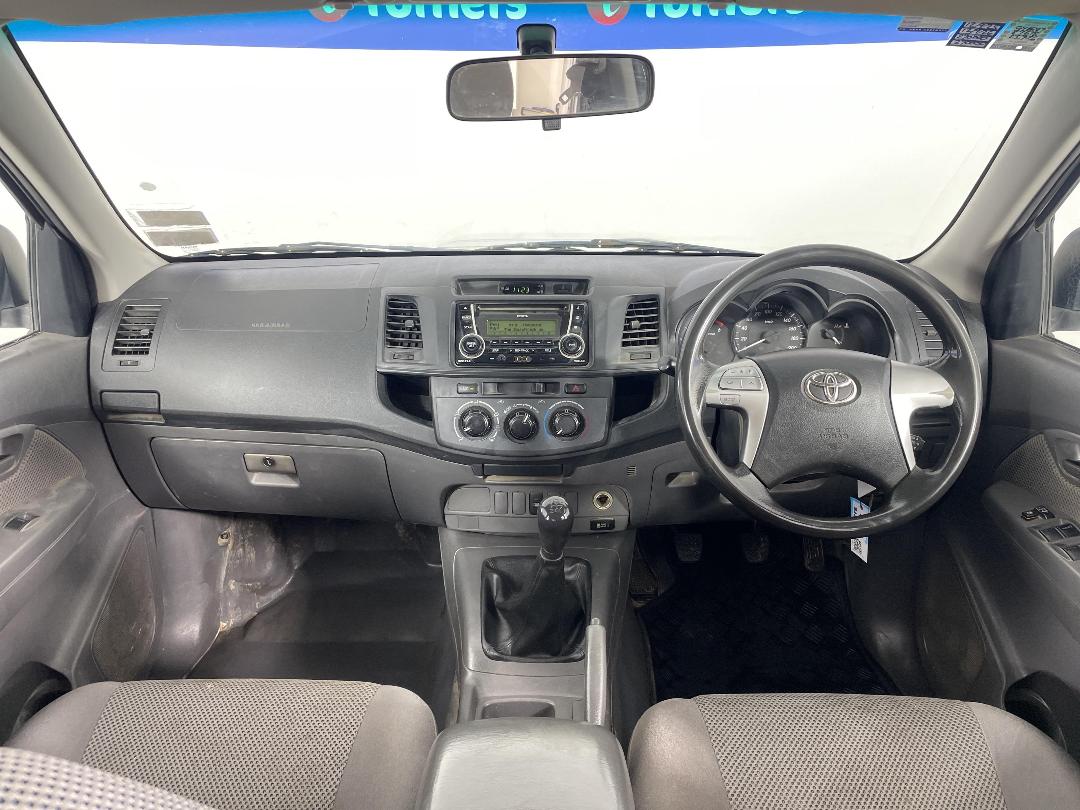 Photo '17' of Toyota Hilux