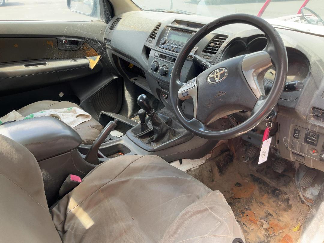 Photo '20' of Toyota Hilux TD SC/CC