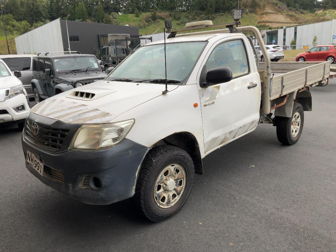Photo '3' of Toyota Hilux TD SC/CC
