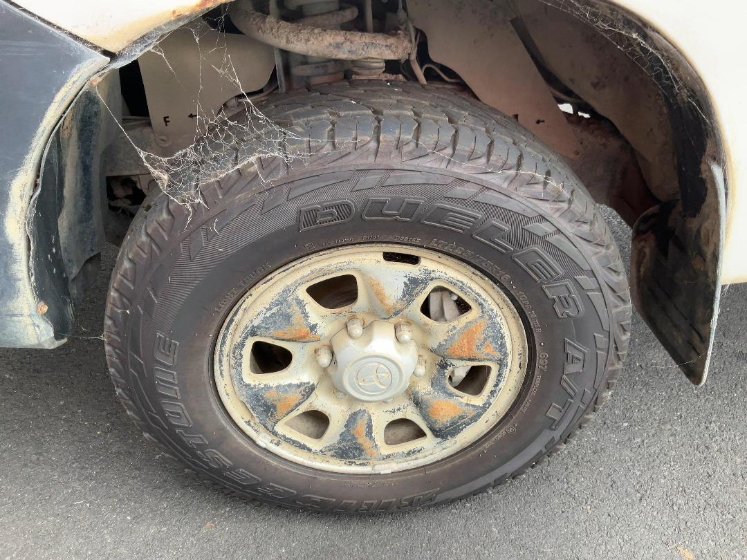 Photo '11' of Toyota Hilux TD SC/CC