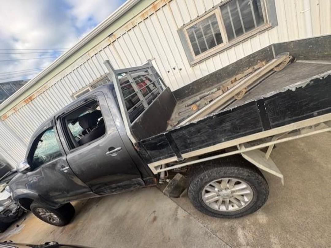 Photo '7' of Toyota Hilux SR5 TD DC Photo '7' of Toyota Hilux SR5 TD DC