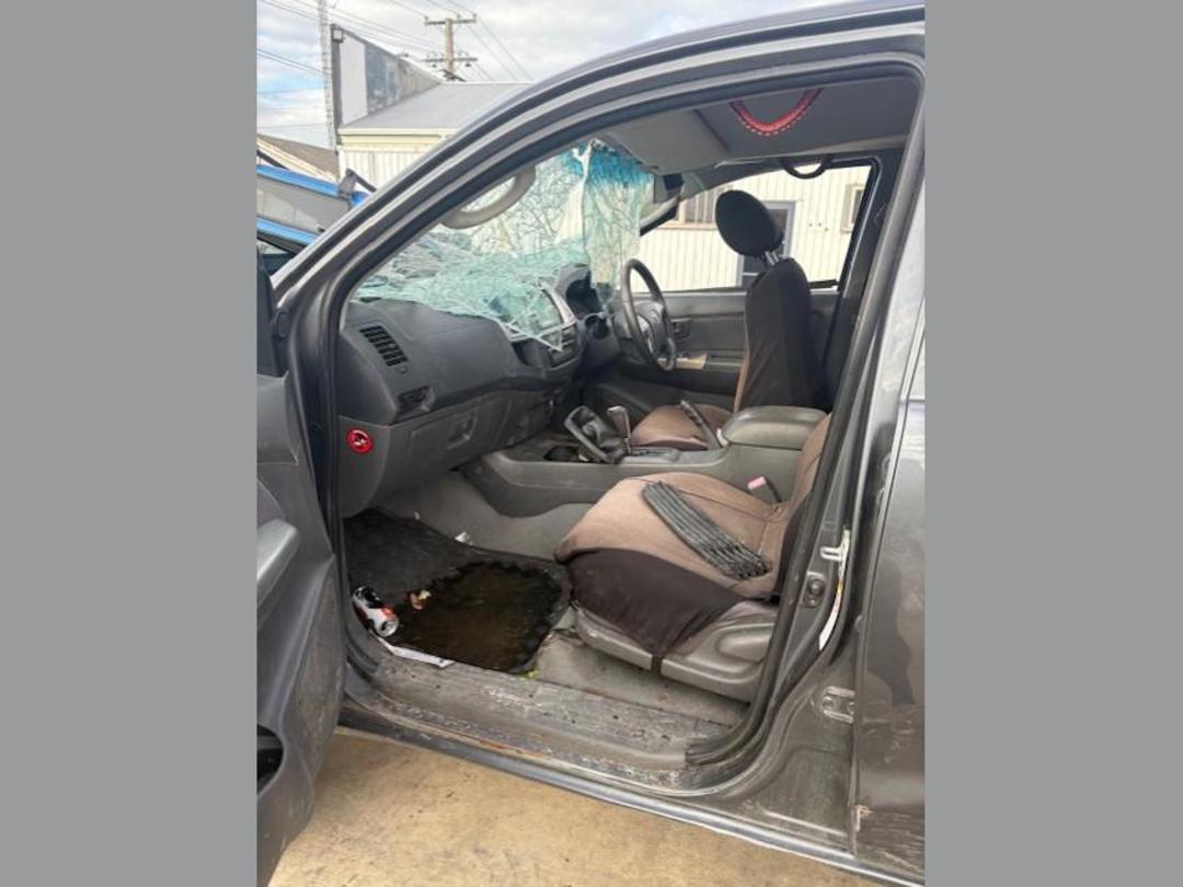 Photo '12' of Toyota Hilux SR5 TD DC Photo '12' of Toyota Hilux SR5 TD DC