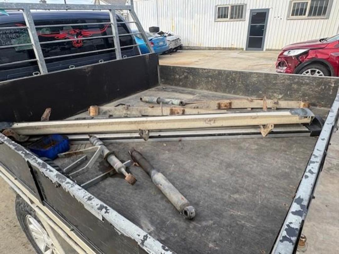 Photo '18' of Toyota Hilux SR5 TD DC Photo '18' of Toyota Hilux SR5 TD DC