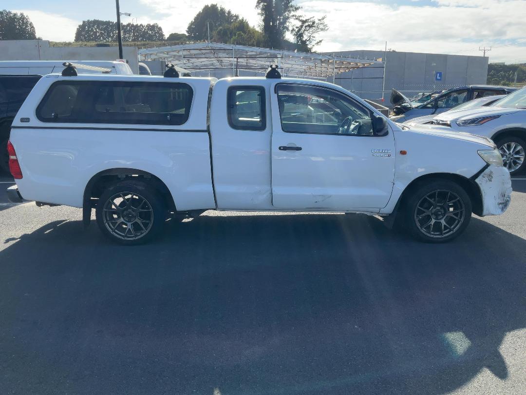 Photo '8' of Toyota Hilux TD EC