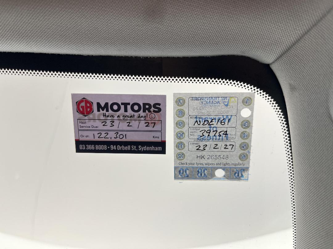 Photo '27' of Toyota Markx