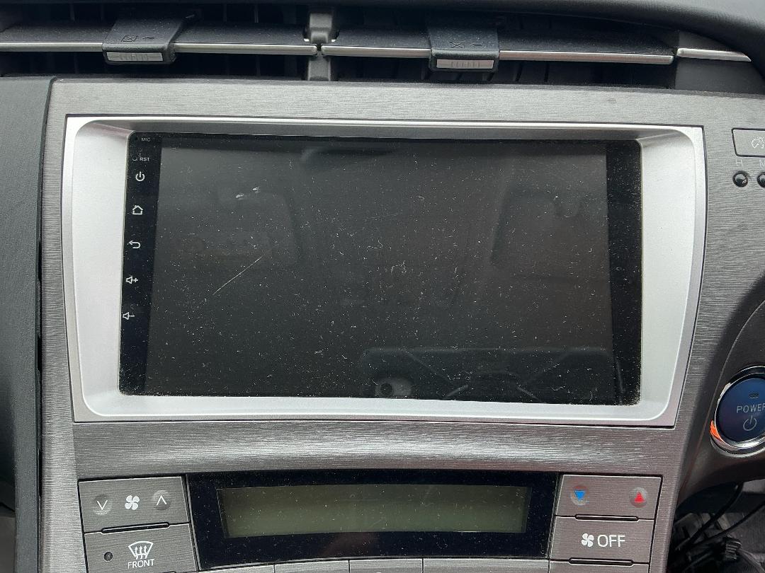 Photo '10' of Toyota Prius Hybrid Photo '10' of Toyota Prius Hybrid