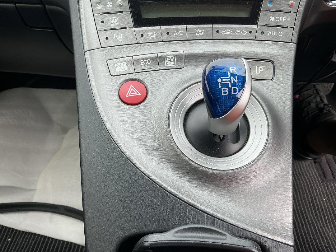 Photo '12' of Toyota Prius Hybrid Photo '12' of Toyota Prius Hybrid