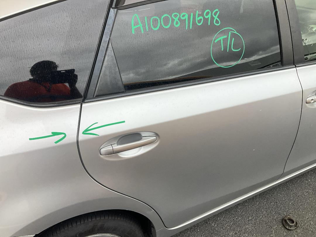 Photo '14' of Toyota Prius Alpha Photo '14' of Toyota Prius Alpha