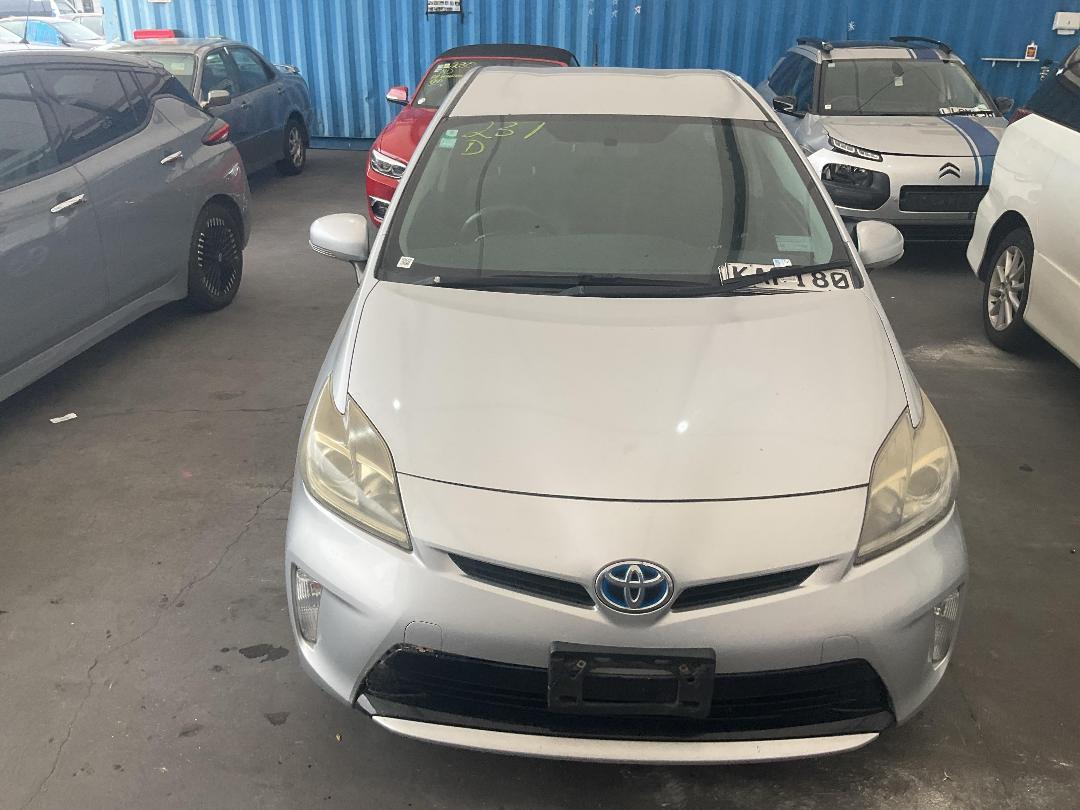 Photo '5' of Toyota Prius Photo '5' of Toyota Prius