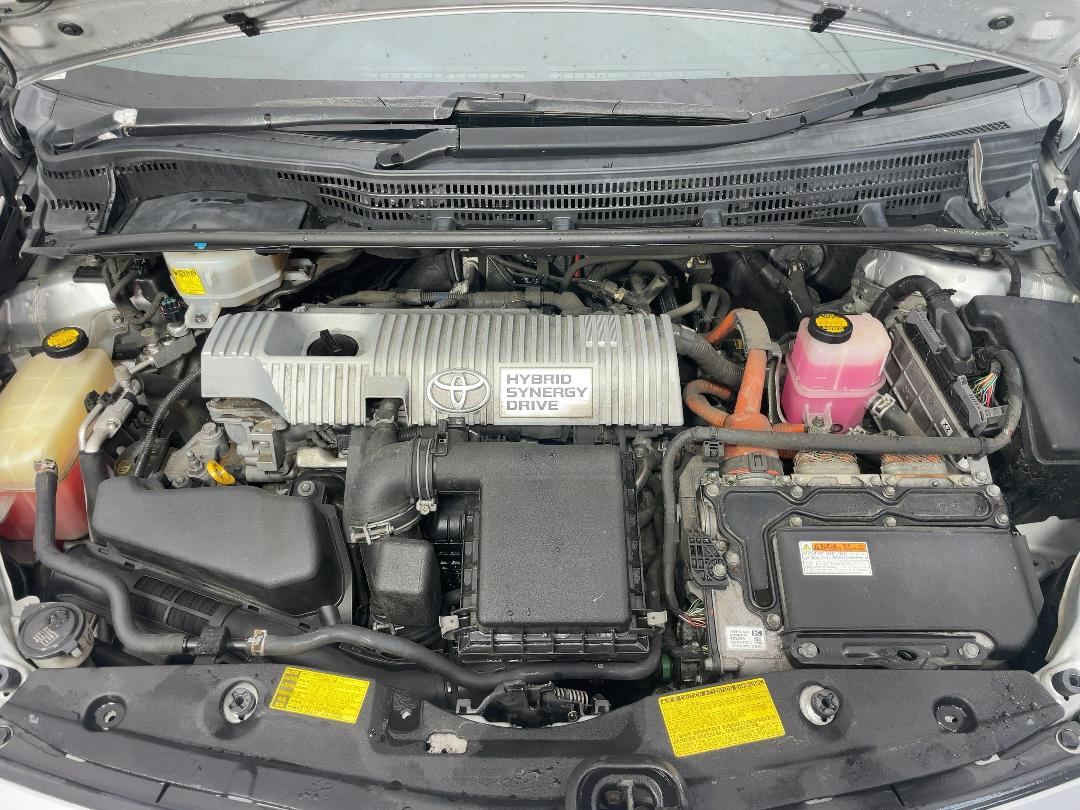 Photo '13' of Toyota Prius Photo '13' of Toyota Prius