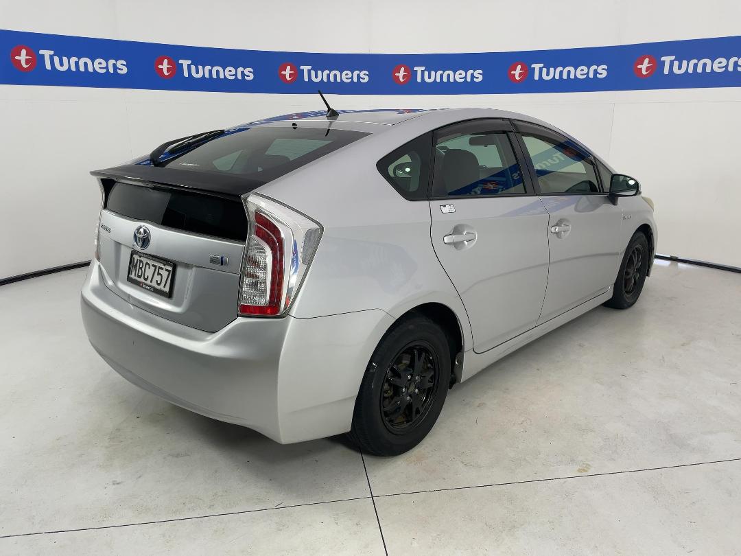 Photo '7' of Toyota Prius Photo '7' of Toyota Prius